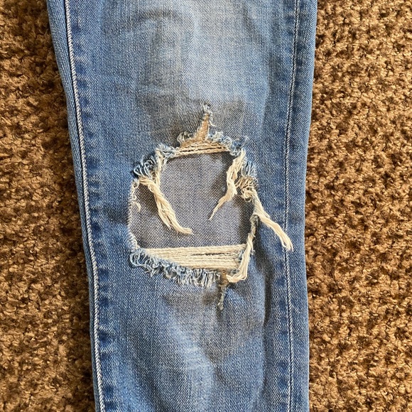 LEVIS 721 High Rise Skinny - Picture 6 of 6